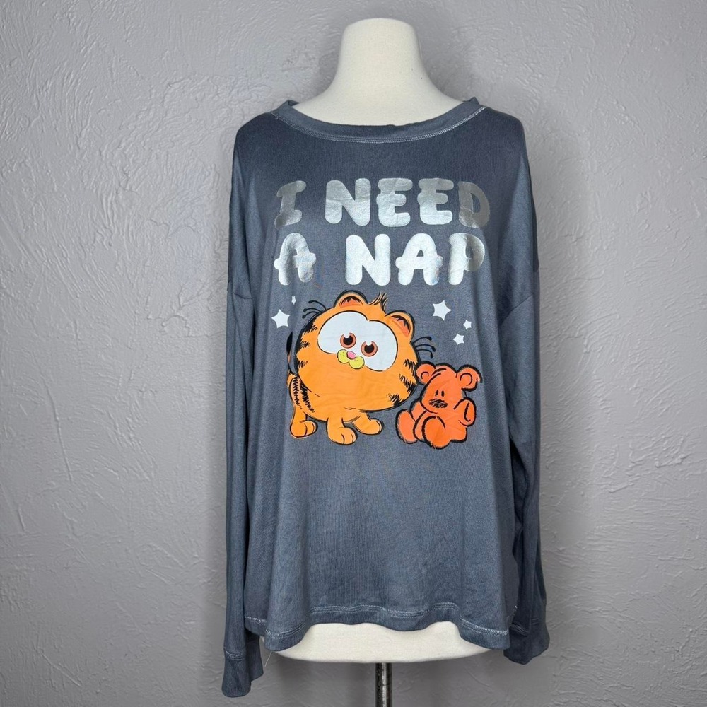 Garfield as kitten grey long sleeve sleep shirt Size XL super soft and cozy